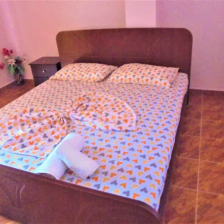 Fabio's Hotel